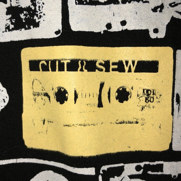 Marc Ecko Graphic Tee Shirt - Picture 5 of 6